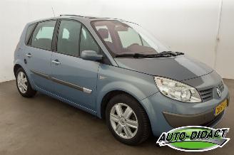 Renault Scenic 1.6-16V Pano Clima Privilege Luxe picture 2