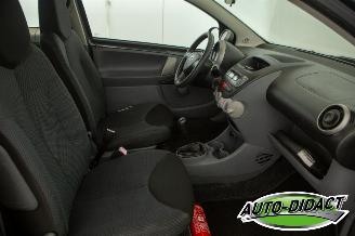 Toyota Aygo 1.0-12V Airco Comfort picture 15