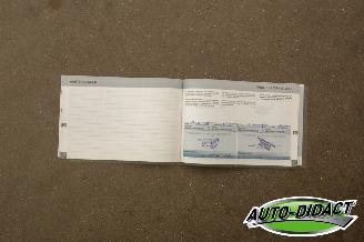 Peugeot 108 1.0 VTi Automaat 97.076 km Airco Active picture 26