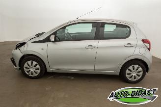 Peugeot 108 1.0 VTi Automaat 97.076 km Airco Active picture 37