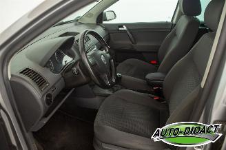 Volkswagen Polo 1.4-16V Airco Navi Comfortline picture 21