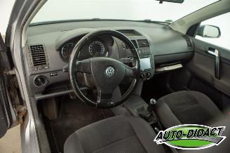 Volkswagen Polo 1.4-16V Airco Navi Comfortline picture 20