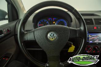 Volkswagen Polo 1.4-16V Airco Navi Comfortline picture 5