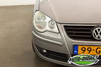 Volkswagen Polo 1.4-16V Airco Navi Comfortline picture 34