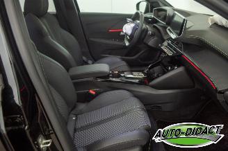 Peugeot e-208 EV GT 350 50 kWh Pano Navi Camera picture 22