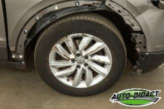 Volkswagen T-Cross 1.0 TSI Navi Camera Clima Life picture 31