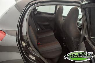 Peugeot 108 Cabrio 1.0 VTi Airco Active Top picture 21