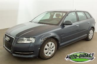Schadeauto Audi A3 1.6 TDI 77kW Navi Clima Attraction 2011/9