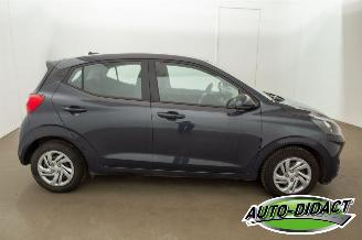 Hyundai I-10 1.0 Automaat 19.574 km Navi Camera Airco Comfort picture 38