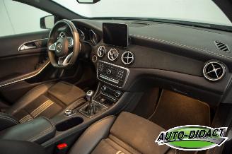 Mercedes A-klasse A160 Pano Navi Camera Airco picture 21