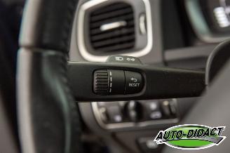 Volvo V-60 1.6 T3 Automaat Navi Clima Momentum picture 16