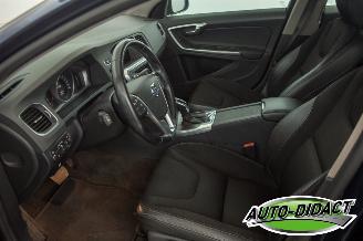 Volvo V-60 1.6 T3 Automaat Navi Clima Momentum picture 24