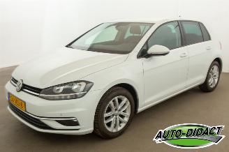 Vaurioauto  passenger cars Volkswagen Golf 1.0 TSI Navi Camera Clima Comfortline 2018/6