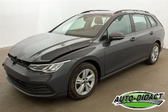 Vaurioauto  passenger cars Volkswagen Golf 1.0 eTSI Automaat Digi Dash Navi Life 2021/5