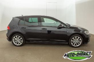 Volkswagen Golf 1.0 TSI Navi Clima Comfortline picture 37