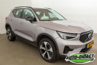 Volvo XC40 2.0 B4 18.337 km NAP Automaat Digi Dash Plus Dark picture 2