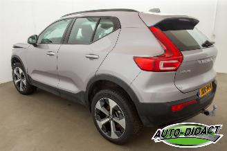 Volvo XC40 2.0 B4 18.337 km NAP Automaat Digi Dash Plus Dark picture 3