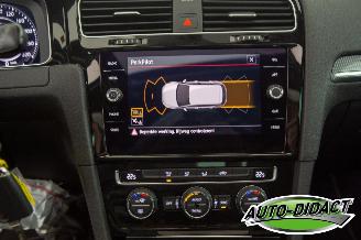 Volkswagen Golf 1.5 TSI Automaat Pano Digi Dash Navi Clima Business R Highline picture 12