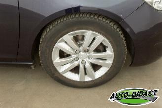 Peugeot 308 1.6 BlueHDi Navi Camera Clima Blue Lease Executive Pack picture 31