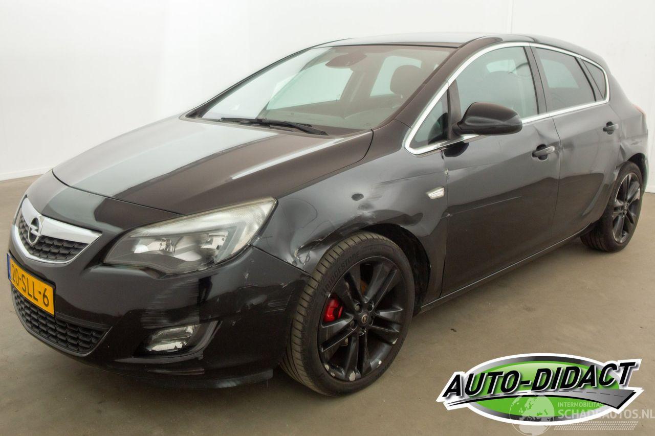 Opel Astra 1.4 Turbo Clima Sport