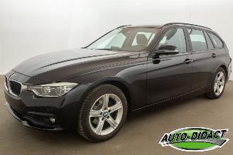 Unfallwagen BMW 3-serie 318i Navi Airco 2018/1