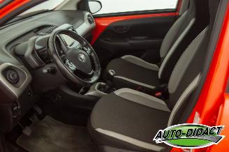 Toyota Aygo 1.0 VVT-i Navi Airco x-play picture 24
