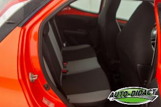 Toyota Aygo 1.0 VVT-i Navi Airco x-play picture 22