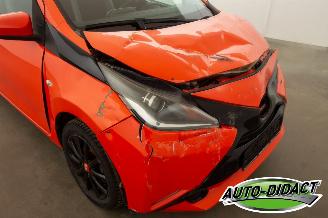 Toyota Aygo 1.0 VVT-i Navi Airco x-play picture 29