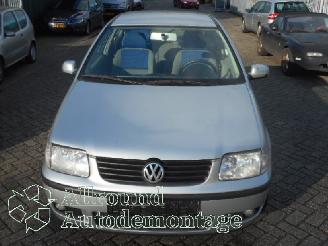 Volkswagen Polo Polo (6N2) Hatchback 1.4 (AUD) [44kW]  (10-1999/09-2001) picture 5
