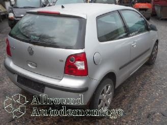 Volkswagen Polo Polo (9N1/2/3) Hatchback 1.2 12V (AZQ) [47kW]  (10-2001/07-2007) picture 3