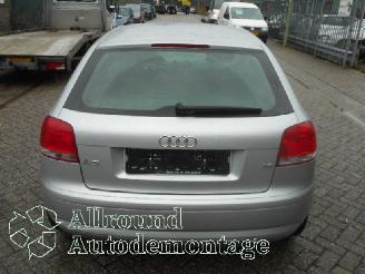 Audi A3 A3 (8P1) Hatchback 3-drs 1.6 (BGU) [75kW]  (05-2003/08-2012) picture 6