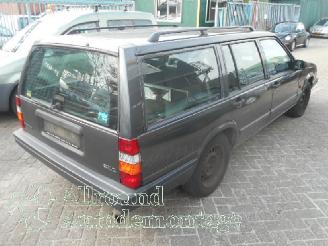Volvo 940 940 Estate 2.3i (LPT) Polar (B230FK) [99kW]  (01-1995/10-1998) picture 3