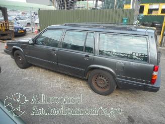 Volvo 940 940 Estate 2.3i (LPT) Polar (B230FK) [99kW]  (01-1995/10-1998) picture 8