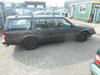 Volvo 940 940 Estate 2.3i (LPT) Polar (B230FK) [99kW]  (01-1995/10-1998) picture 7