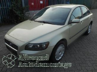 Volvo S-40 S40 (MS) 2.4 20V (B5244S5(Euro 4)) [103kW]  (01-2004/07-2010) picture 1