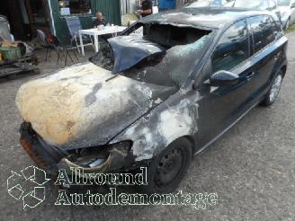 Salvage car Volkswagen Polo Polo (6R) Hatchback 1.6 TDI 16V 105 (CAYC(Euro 5)) [77kW]  (06-2009/05=
-2014) 2011