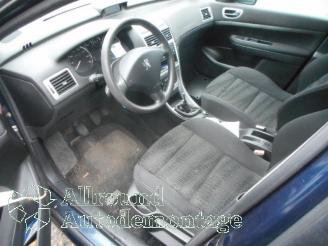 Peugeot 307 307 (3A/C/D) Hatchback 1.6 16V (TU5JP4(NFU)) [80kW]  (08-2000/11-2007)= picture 8
