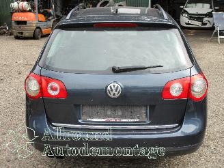 Volkswagen Passat Passat Variant (3C5) Combi 2.0 FSI 16V (BVY(Euro 4)) [110kW]  (08-2005=
/11-2010) picture 6