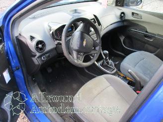 Chevrolet  Aveo (300) Hatchback 1.2 16V (LDC) [63kW]  (03-2011/12-2015) picture 9