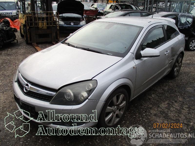 Opel Astra Astra H GTC (L08) Hatchback 3-drs 1.4 16V Twinport (Z14XEP(Euro 4)) [6=
6kW]  (03-2005/10-2010)