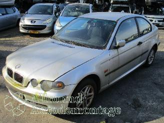 Schadeauto BMW 3-serie 3 serie Compact (E46/5) Hatchback 316ti 16V (N42-B18A) [85kW]  (06-200=
1/02-2005) 2002