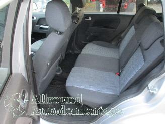 Ford Fusion Fusion Combi 1.4 16V (FXJA(Euro 4)) [59kW]  (08-2002/12-2012) picture 10