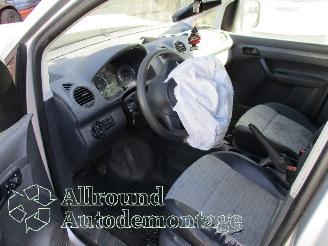 Volkswagen Caddy Caddy III (2KA,2KH,2CA,2CH) Van 1.6 TDI 16V (CAYE) [55kW]  (08-2010/05=
-2015) picture 8