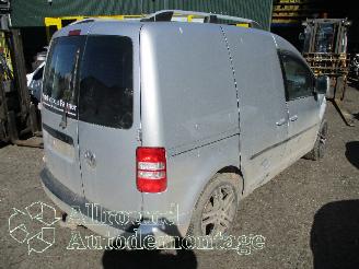 Volkswagen Caddy Caddy III (2KA,2KH,2CA,2CH) Van 1.6 TDI 16V (CAYE) [55kW]  (08-2010/05=
-2015) picture 3
