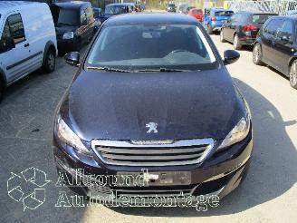 Peugeot 308 308 SW (L4/L9/LC/LJ/LR) Combi 5-drs 1.2 12V e-THP PureTech 110 (EB2DT(=
HNZ)) [81kW]  (03-2014/12-2021) picture 5