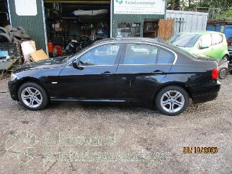 BMW 3-serie 3 serie (E90) Sedan 318i 16V (N43-B20A) [105kW]  (09-2007/10-2011) picture 8