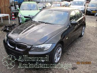 Uttjänta bilar auto BMW 3-serie 3 serie (E90) Sedan 318i 16V (N43-B20A) [105kW]  (09-2007/10-2011) 2009