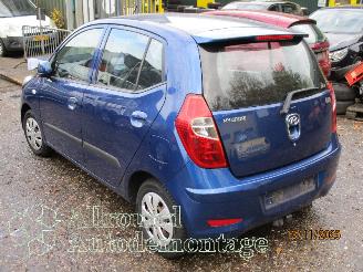 Hyundai I-10 i10 (F5) Hatchback 1.1i 12V (G4HG5) [51kW]  (04-2011/12-2013) picture 4