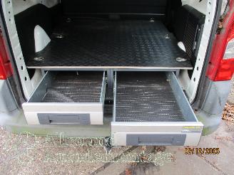 Citroën Berlingo Berlingo Van 1.6 HDi 90 (DV6DTED(9HF)) [66kW]  (07-2010/06-2018) picture 11