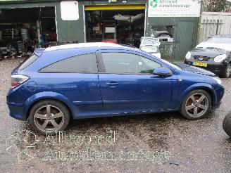 Opel Astra Astra H GTC (L08) Hatchback 3-drs 2.0 16V Turbo (Z20LEL(Euro 4)) [125k=
W]  (03-2005/10-2010) picture 7